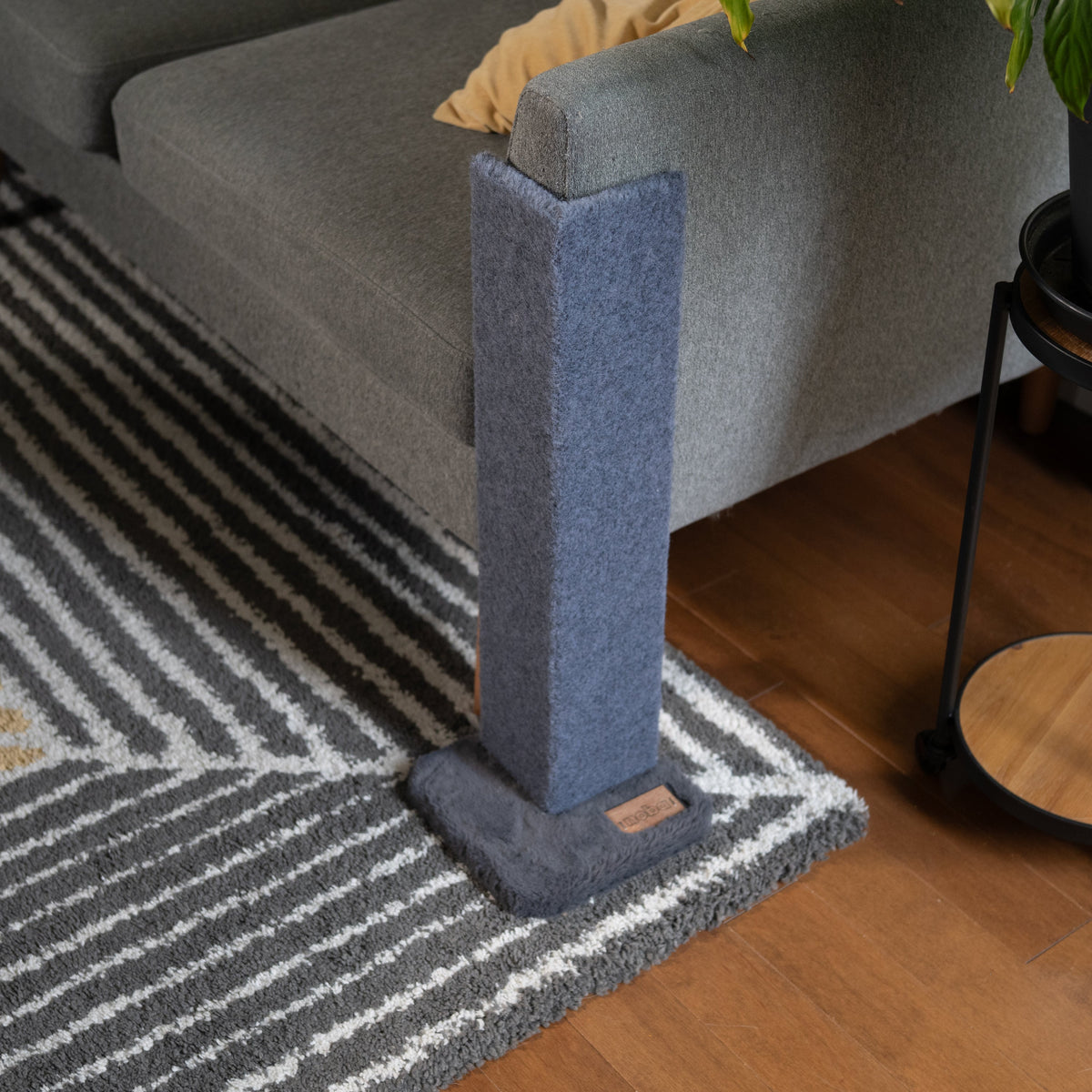 23-Inch Corner Cat Scratcher & Furniture Protector